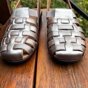 ARRAY ARUBA PEWTER BASKETWEAVE FISHERMAN SANDALS SIZE 11 NARROW NEW